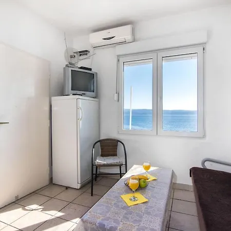 Apartment Lastro
